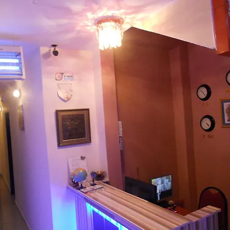 Checkmate Guest House-3